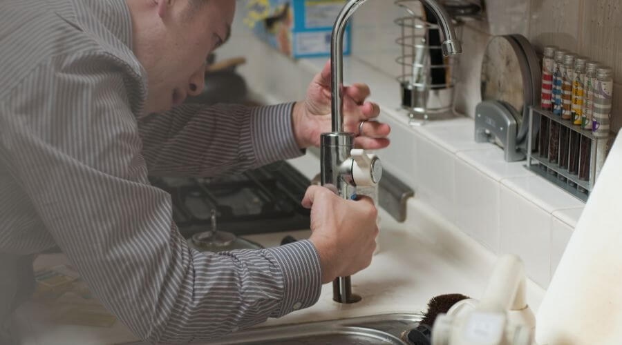 Professional sink repair in Ridgeway, IA